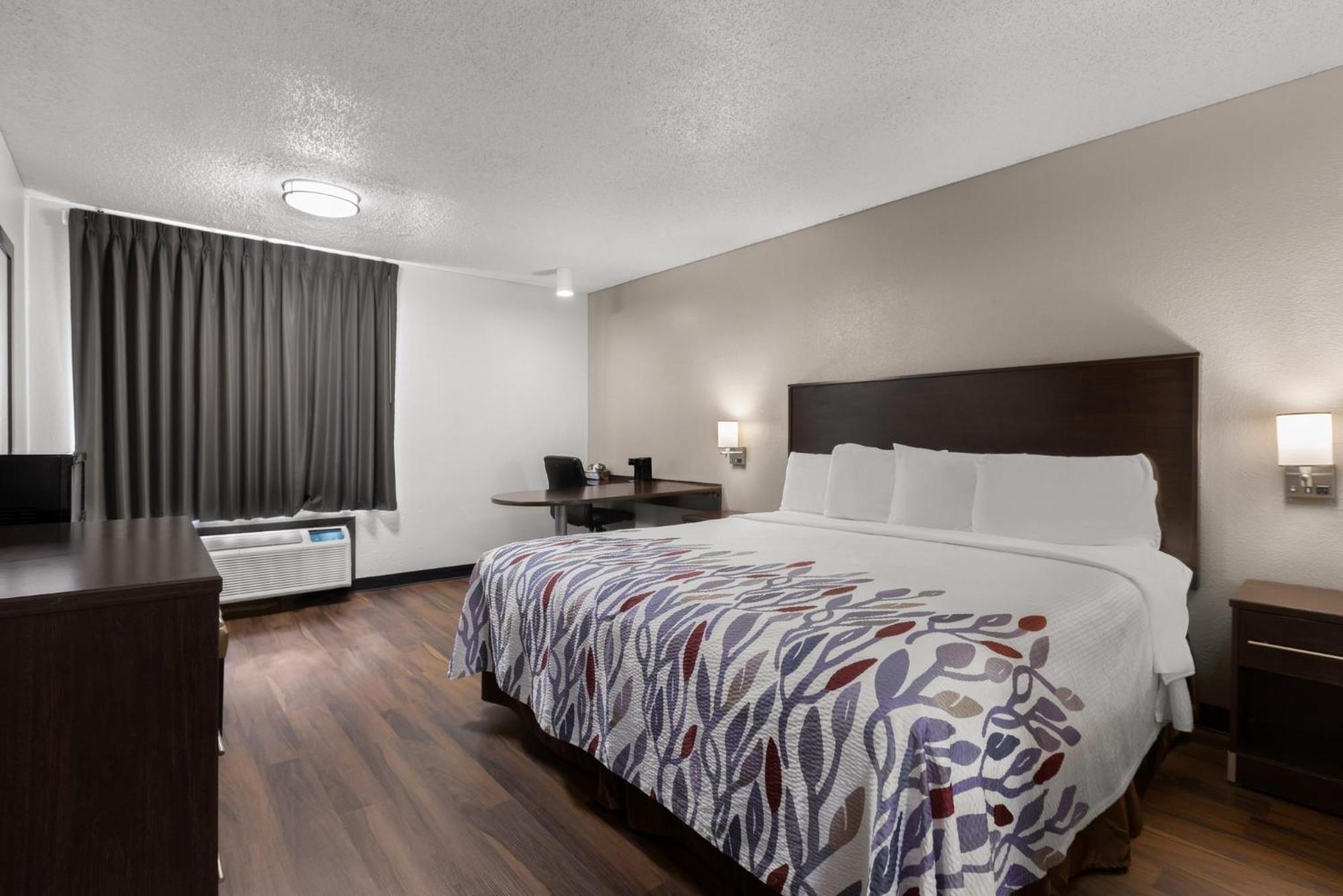 Red Roof Inn & Suites Savannah Airport Pooler Esterno foto