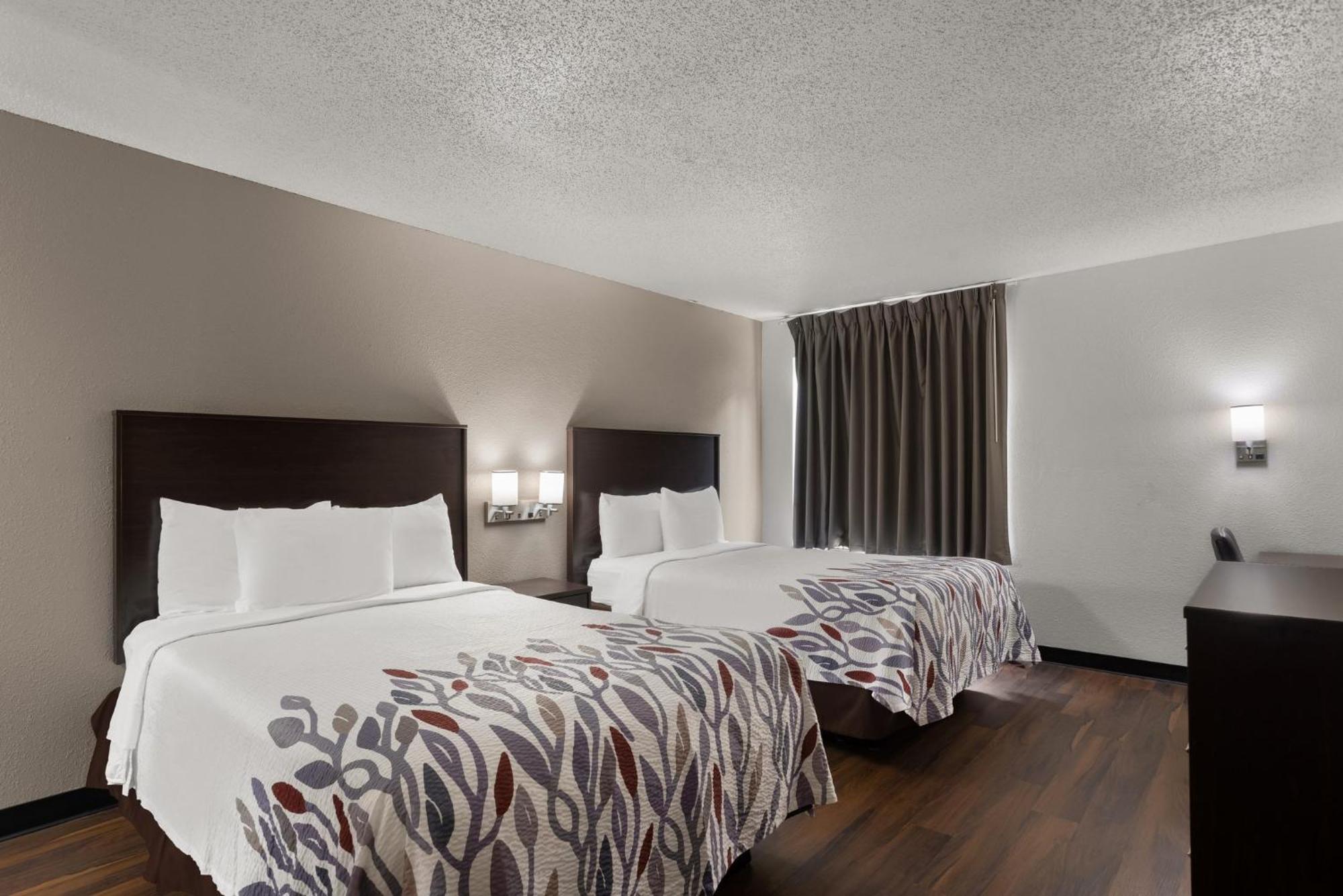 Red Roof Inn & Suites Savannah Airport Pooler Esterno foto