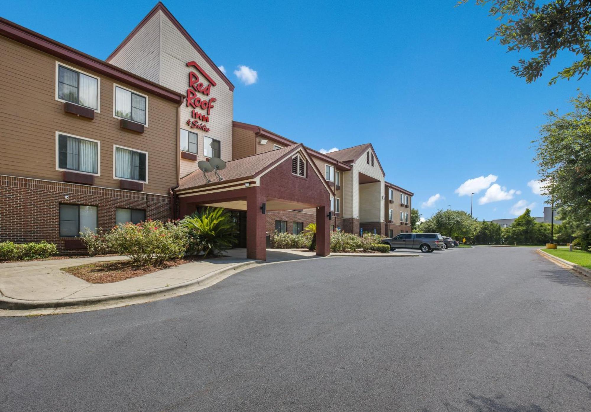Red Roof Inn & Suites Savannah Airport Pooler Esterno foto