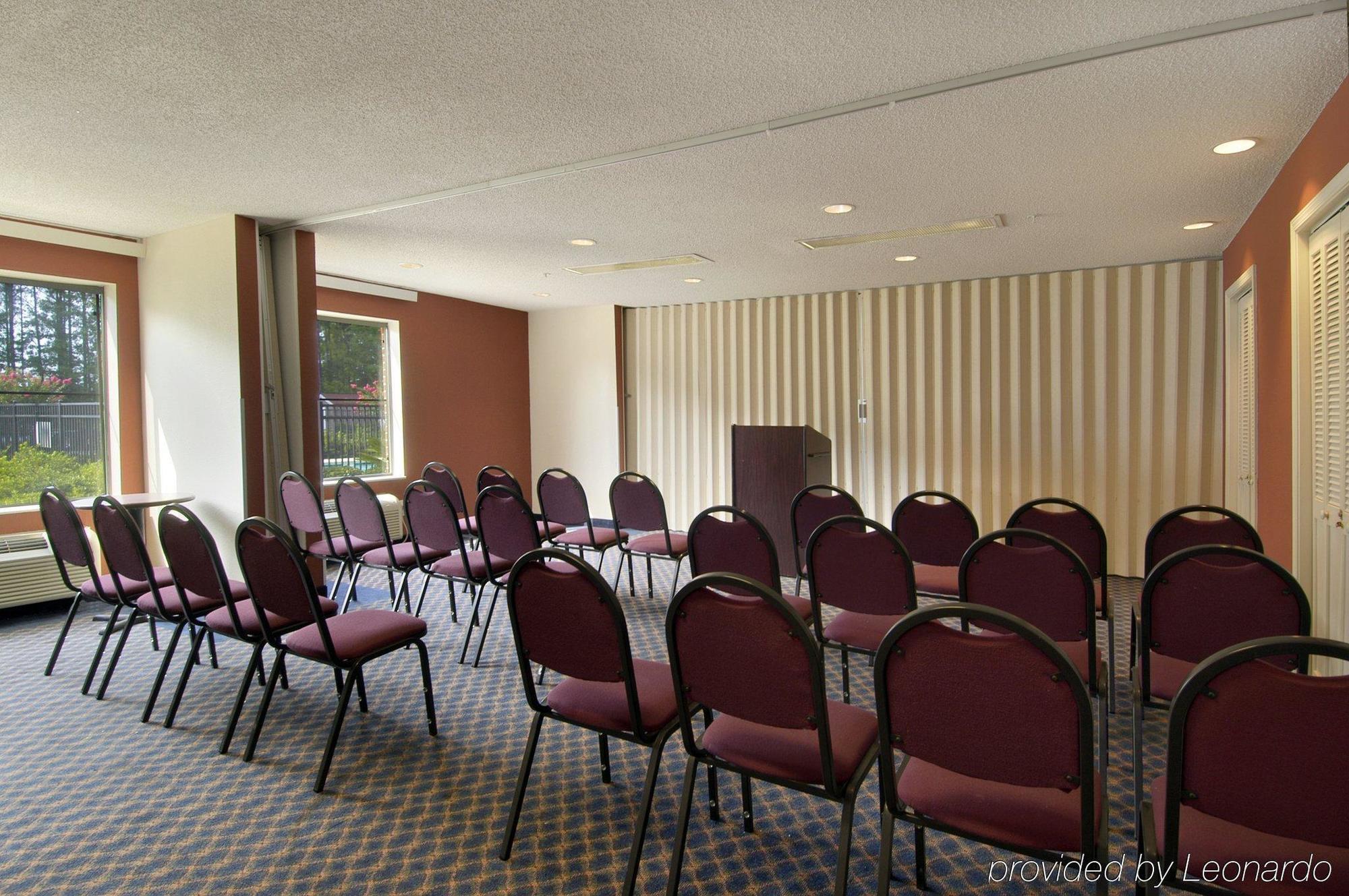 Red Roof Inn & Suites Savannah Airport Pooler Esterno foto